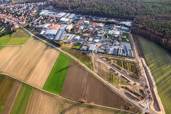 Photographie aérienne de Zone d'extension de la zone commerciale Gereutäcker à Hatzenbühl dans le département Rhénanie-Palatinat, Allemagne