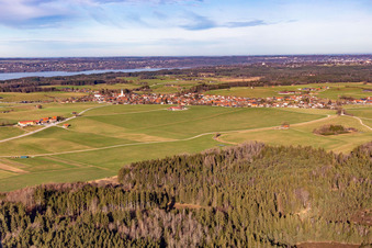 Vue aérienne de Quartier Degerndorf in Münsing dans le département Bavière, Allemagne