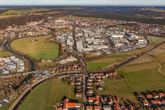 Vue aérienne de Zone industrielle Raiffeisenstr à Wolfratshausen dans le département Bavière, Allemagne