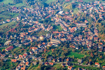 Vue aérienne de Saint-Léonard à le quartier Aspich in Lauf dans le département Bade-Wurtemberg, Allemagne