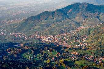 Vue aérienne de Du sud-ouest à le quartier Untertal in Bühlertal dans le département Bade-Wurtemberg, Allemagne