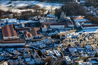 Vue aérienne de Burstner SA à Wissembourg dans le département Bas Rhin, France