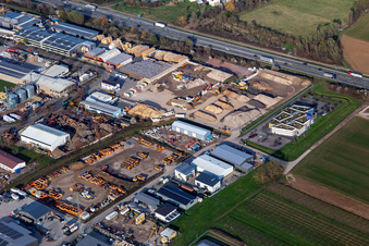 Vue aérienne de Patrick Heim Transports à Lerchenweide à Edenkoben dans le département Rhénanie-Palatinat, Allemagne