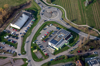 Vue aérienne de De Bäcker Becker - la boulangerie de verre à Edenkoben dans le département Rhénanie-Palatinat, Allemagne
