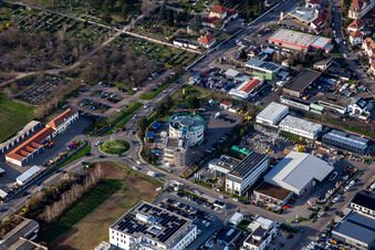 Vue aérienne de Bureau de l'ADAC à Neustadt an der Weinstraße dans le département Rhénanie-Palatinat, Allemagne