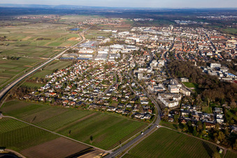 Vue aérienne de Quartier NW sur la B10 à Landau in der Pfalz dans le département Rhénanie-Palatinat, Allemagne