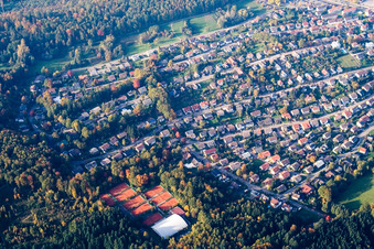 Vue aérienne de Vue de la ville à Gaggenau dans le département Bade-Wurtemberg, Allemagne
