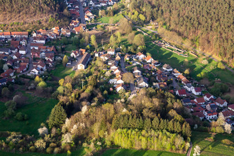 Vue aérienne de Rue Langenhals à Spirkelbach dans le département Rhénanie-Palatinat, Allemagne