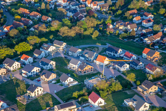 Vue aérienne de Chemin des lilas et des roses à Kandel dans le département Rhénanie-Palatinat, Allemagne