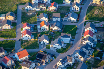 Photographie aérienne de Chemin des jonquilles et des violettes à Kandel dans le département Rhénanie-Palatinat, Allemagne