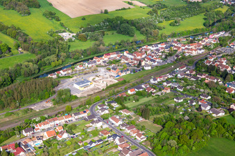 Vue aérienne de Château de Rémelfing à Rémelfing dans le département Moselle, France