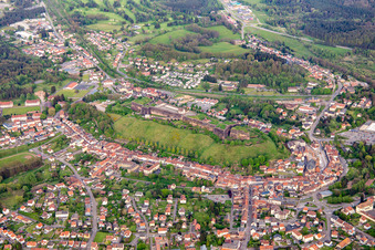 Vue aérienne de Citadelle de Bitsch à Bitsch dans le département Moselle, France