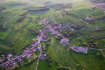 Vue aérienne de Erching dans le département Moselle, France