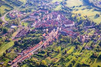 Vue aérienne de Fénétrange dans le département Moselle, France