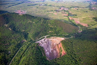 Granit du Palatinat à Waldhambach dans le département Rhénanie-Palatinat, Allemagne d'en haut