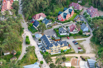 Vue aérienne de Pension zur Düne à Trassenheide dans le département Mecklembourg-Poméranie occidentale, Allemagne