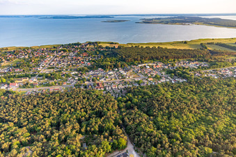 Vue aérienne de Côté Achterewasser à Zempin dans le département Mecklembourg-Poméranie occidentale, Allemagne