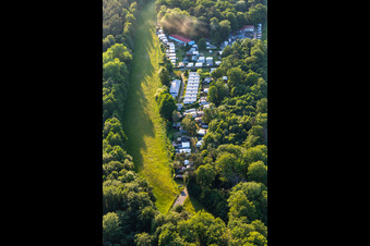 Vue aérienne de Camp de vacances "Am Ostseestrand" Meyer John-Petrik à Ückeritz dans le département Mecklembourg-Poméranie occidentale, Allemagne