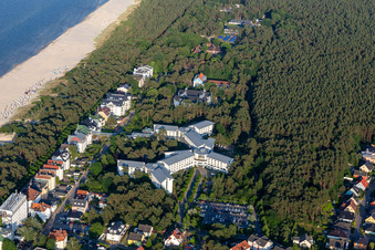 Vue aérienne de Clinique de rééducation Seebad Ahlbeck à le quartier Ahlbeck U in Heringsdorf dans le département Mecklembourg-Poméranie occidentale, Allemagne