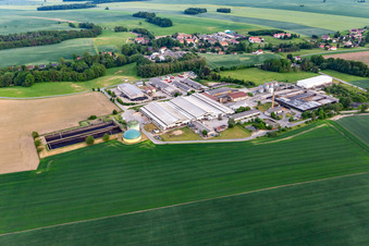 Vue aérienne de Milchland Schönau GbR à le quartier Kiesdorf in Schönau-Berzdorf auf dem Eigen dans le département Saxe, Allemagne