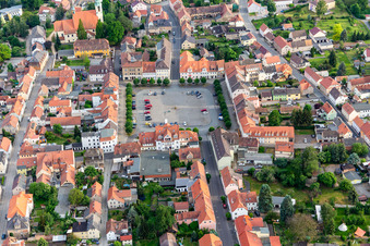 Vue aérienne de Marché à Ostritz dans le département Saxe, Allemagne