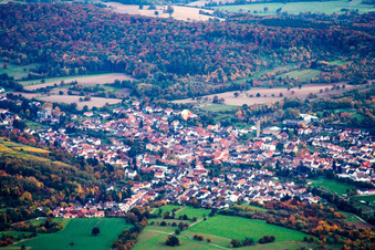 Vue aérienne de Langenbrücken à le quartier Zeutern in Ubstadt-Weiher dans le département Bade-Wurtemberg, Allemagne