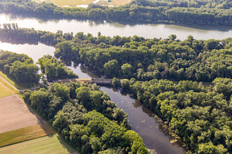 Photographie aérienne de Station de pompage Sondernheim sur le Michelsbach à le quartier Sondernheim in Germersheim dans le département Rhénanie-Palatinat, Allemagne