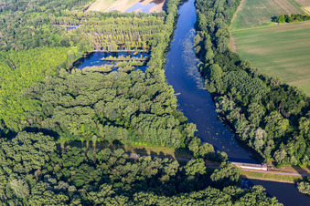 Vue oblique de Station de pompage Sondernheim sur le Michelsbach à le quartier Sondernheim in Germersheim dans le département Rhénanie-Palatinat, Allemagne
