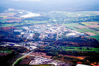 Malsch dans le département Bade-Wurtemberg, Allemagne depuis l'avion