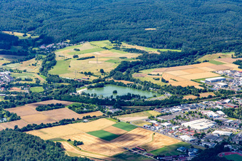 Vue aérienne de Lac Wißmar à le quartier Wißmar in Wettenberg dans le département Hesse, Allemagne