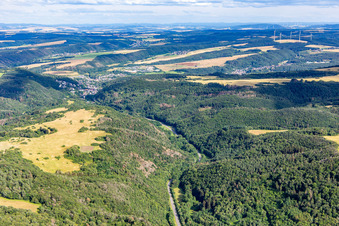 Vue aérienne de Herrstein dans le département Rhénanie-Palatinat, Allemagne