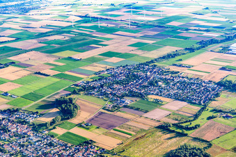 Ottersheim bei Landau dans le département Rhénanie-Palatinat, Allemagne hors des airs