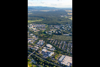 Vue aérienne de Règlement Hardeck à le quartier Grünwinkel in Karlsruhe dans le département Bade-Wurtemberg, Allemagne