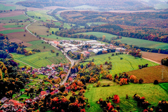 Vue aérienne de Zone industrielle de Spitzäcker à le quartier Waldwimmersbach in Lobbach dans le département Bade-Wurtemberg, Allemagne
