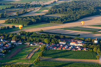 Vue aérienne de À la gare à Winden dans le département Rhénanie-Palatinat, Allemagne