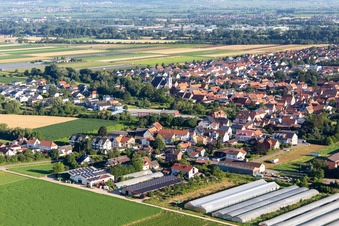 Vue aérienne de Böhlweg à Offenbach an der Queich dans le département Rhénanie-Palatinat, Allemagne