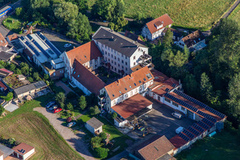 Vue aérienne de Jürgen Hans GmbH à Neumühle à Offenbach an der Queich dans le département Rhénanie-Palatinat, Allemagne