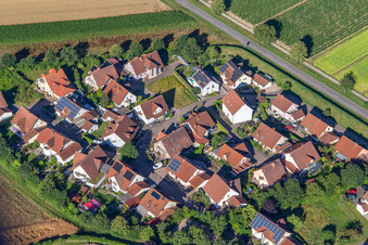 Vue aérienne de À Preischberg à Hördt dans le département Rhénanie-Palatinat, Allemagne