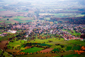 Vue aérienne de Neunkirchen dans le département Bade-Wurtemberg, Allemagne