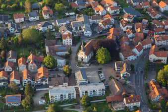 Vue aérienne de Saint-Boniface à le quartier Ober-Abtsteinach in Abtsteinach dans le département Hesse, Allemagne