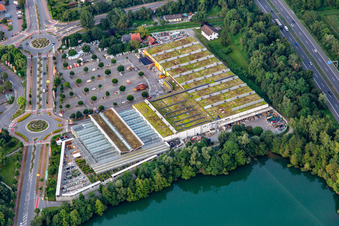 Vue aérienne de Marché et jardinerie OBI Bensheim à Bensheim dans le département Hesse, Allemagne
