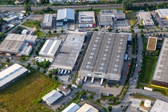 Vue aérienne de KSB SE & Co. KGaA Logistics Center Europe et Rudolph Logistik GmbH à Lorsch dans le département Hesse, Allemagne