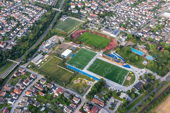 Vue aérienne de Campus Éducation et Sports Bürstadt à Bürstadt dans le département Hesse, Allemagne