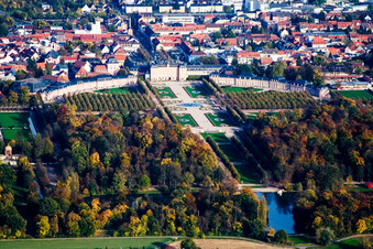 Photographie aérienne de Jardin du château Schwetzingen à Schwetzingen dans le département Bade-Wurtemberg, Allemagne