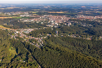 Vue aérienne de Du sud-est à le quartier Ruhbank in Pirmasens dans le département Rhénanie-Palatinat, Allemagne
