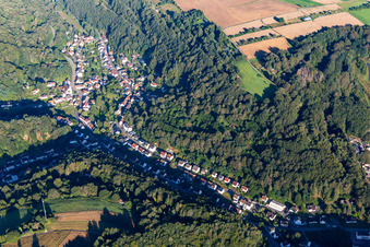 Vue aérienne de De l'est à le quartier Niedersimten in Pirmasens dans le département Rhénanie-Palatinat, Allemagne