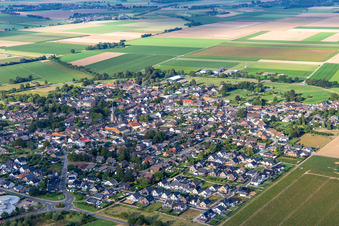 Photographie aérienne de Ville du sud-ouest à le quartier Kückhoven in Erkelenz dans le département Rhénanie du Nord-Westphalie, Allemagne