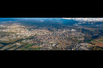 Vue aérienne de Vue d'ensemble de la ville depuis l'ouest à Pirmasens dans le département Rhénanie-Palatinat, Allemagne