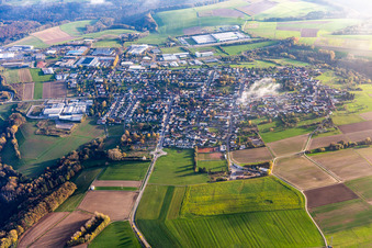 Vue aérienne de Ville du nord à le quartier Winzeln in Pirmasens dans le département Rhénanie-Palatinat, Allemagne