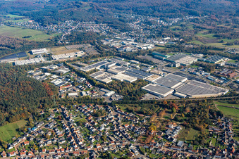 Vue aérienne de Michelin Reifenwerke AG & Co. KGaA - Usine Homburg de l'ouest à le quartier Erbach in Homburg dans le département Sarre, Allemagne